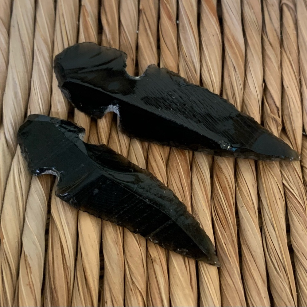 2 Black Obsidian Arrowheads Points Hand Knapped Dragon Glass Arrowhead Set 1.9"